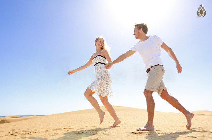 western_hotels's tweet photo. Wonderful memories make the best souvenirs. Make the most of your weekends at Western Hotels with our Romantic Getaway packages, rate starting from AED 249. For reservations/inquiries:
Toll Free 800 WESTERN (9 378 376)
reservations@western-hotels.com 
#WhereWondersMeet https://t.co/U8Yqc3r32f