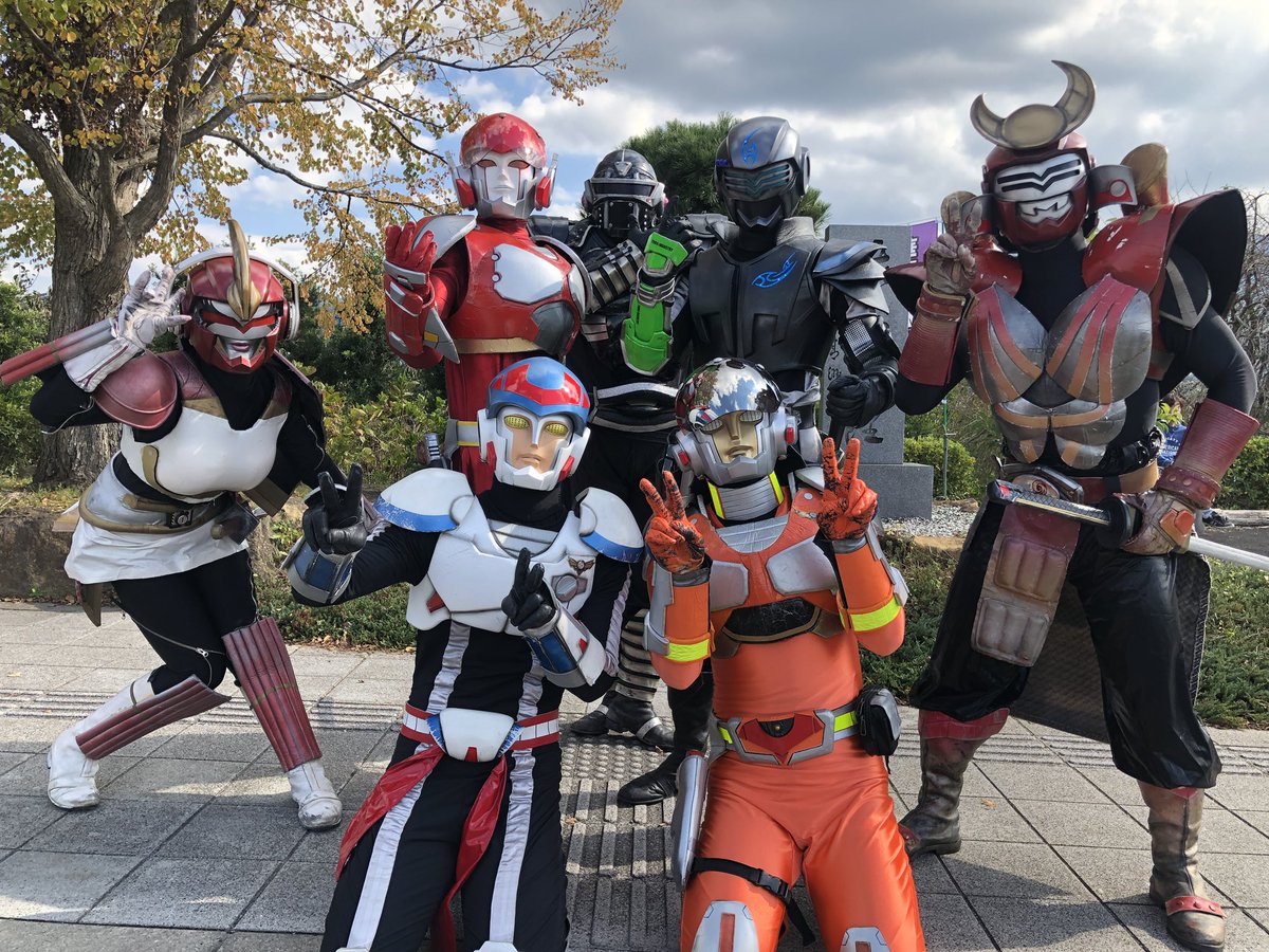 時空機動隊 公式 בטוויטר 青洲まつり 今年は無事に開催され そして無事に終了しました 沢山のご来場 本当にありがとうございました そして差し入れ たった今 食べ物は食い散らかし 手紙は読み散らかし グッズはいじり倒して 気付きました 写真撮るの