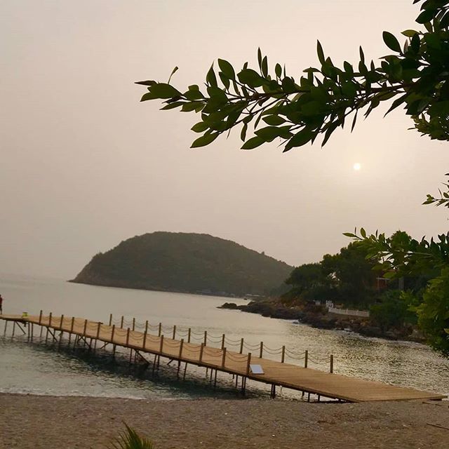 MarvelTree's tweet photo. Huzurun adresi . .
.
.
.
#huzur#mersin#bozyazi#marvel tree hotel#türkiye# https://t.co/Eg0o38AQfj https://t.co/UWAqMeCjxR