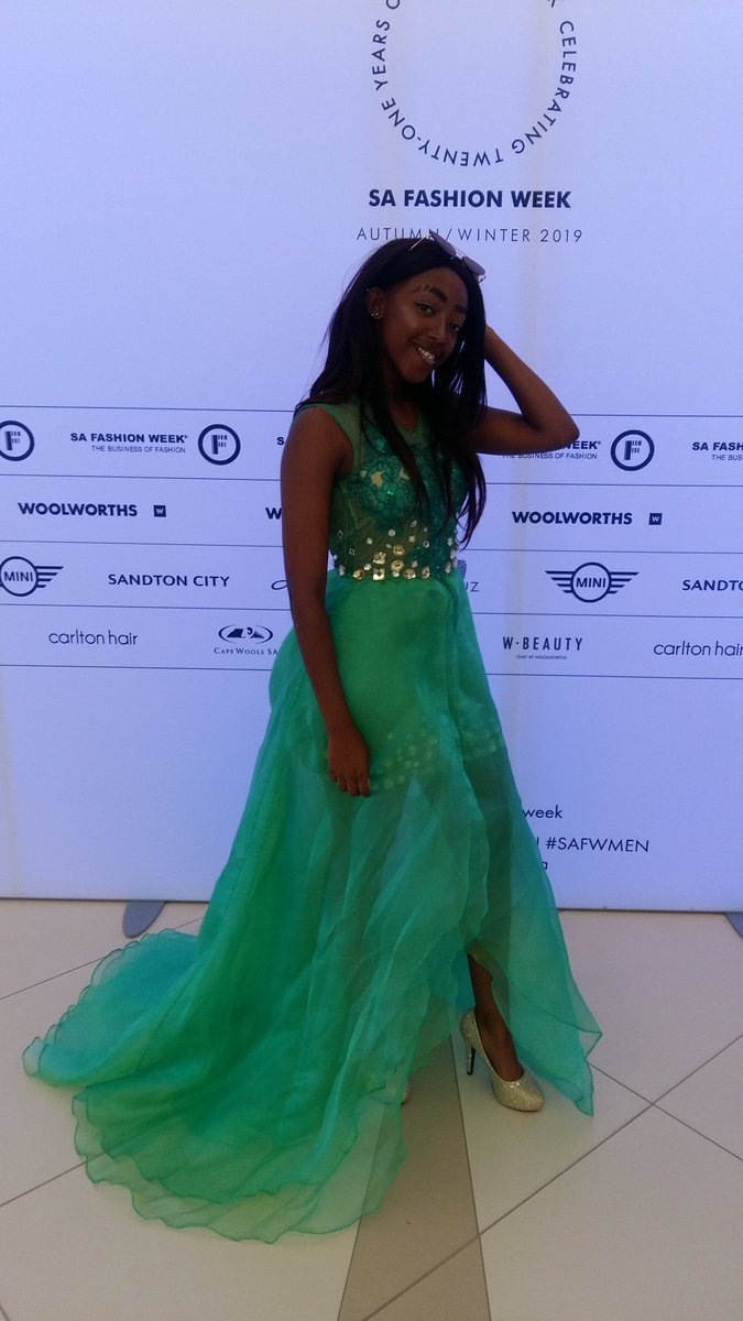 Chels_melanian's tweet photo. #safashionweek my first outfit 💚 . @JJSchoeman designed this for me in 2016 and it still looks amazing on me till today 😊😻 . https://t.co/a9O4cK99nN