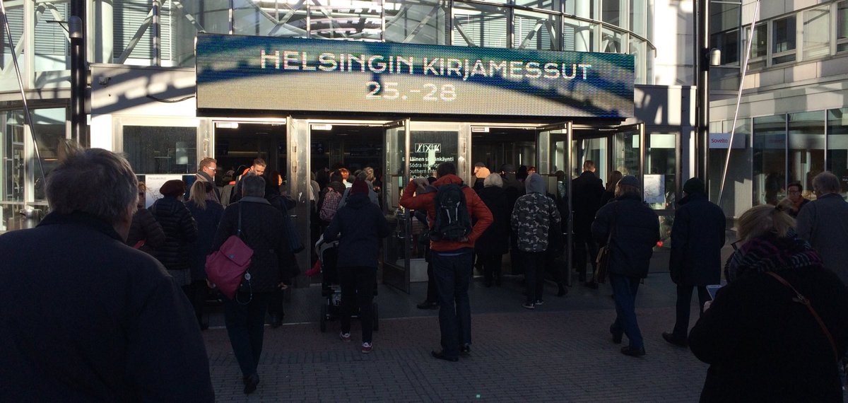 ErvastiPekka's tweet photo. Täällähän on ryysis! #Tiitisen kanssa heitämme tänään kolme huippusalaista kirjakeikkaa: Otavan osastolla klo 13:30, Suomalainen kirjakauppa 14:30 ja Hakaniemilava 14:30. #kirjamessut https://t.co/151tLA4Tlc