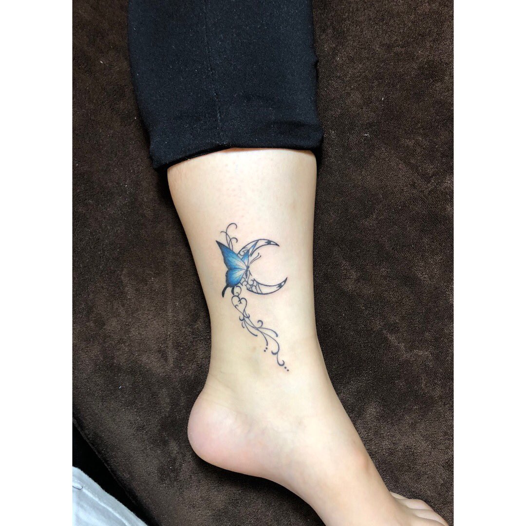 彫師美漸 Bizenartタトゥースタジオ おそろタトゥー 持ち込みデザインを少 しアレンジ Butterfly Moon Tattoo 蝶 月 トライバル Bizenarttattoostudio Bizenart Bizen Tattoo 彫師 湘南美漸 美漸 タトゥー 中目黒 湘南台 T