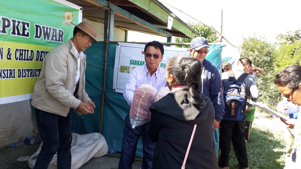 DistLower's tweet photo. Sarkar Aapke ke dwar pe at remote Lichlith, Pistana circle, Lower Subansiri. #CMO #dipr https://t.co/pJayPJ1BKg