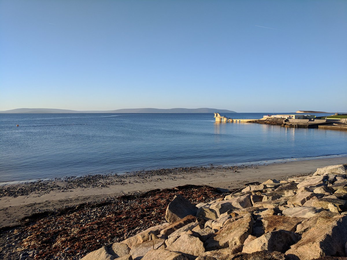 DavidCollins27's tweet photo. No better place in the world on a cold sunny morning #MyWildAtlanticWay @Failte_Ireland @wildatlanticway 🏊🏊 https://t.co/2s3601BTZ8