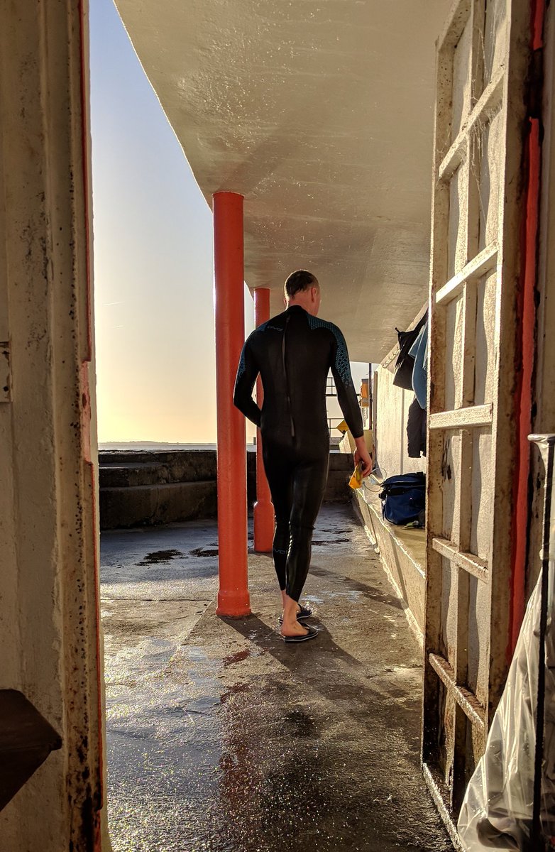 DavidCollins27's tweet photo. No better place in the world on a cold sunny morning #MyWildAtlanticWay @Failte_Ireland @wildatlanticway 🏊🏊 https://t.co/2s3601BTZ8