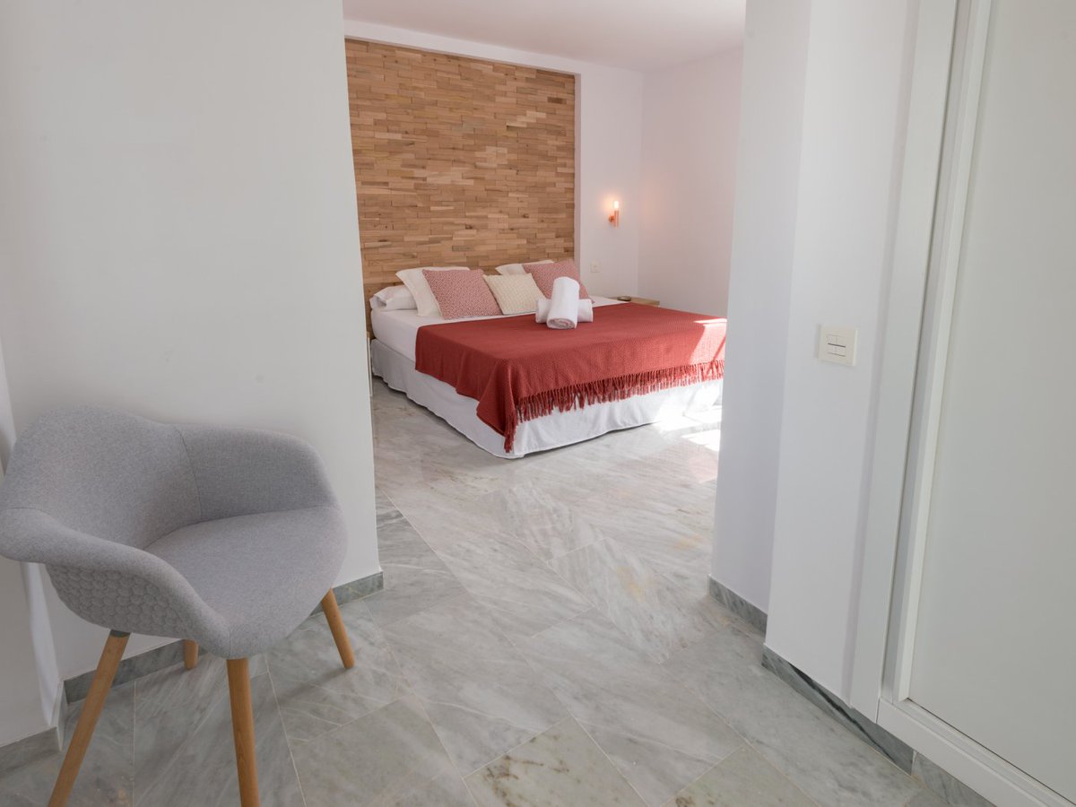 Get in touch for more information on our 2 &amp; 3 Bedroom apartments in the centre of Puerto Banus!
Available for 2019 holiday rentals ... 
We have lots of apartments in the same complex - Perfect for groups!
INFO@MYMARBELLAWEEKENDER.COM 
#MARBELLA #MARBS #MARBELLA2019 #MARBS2019