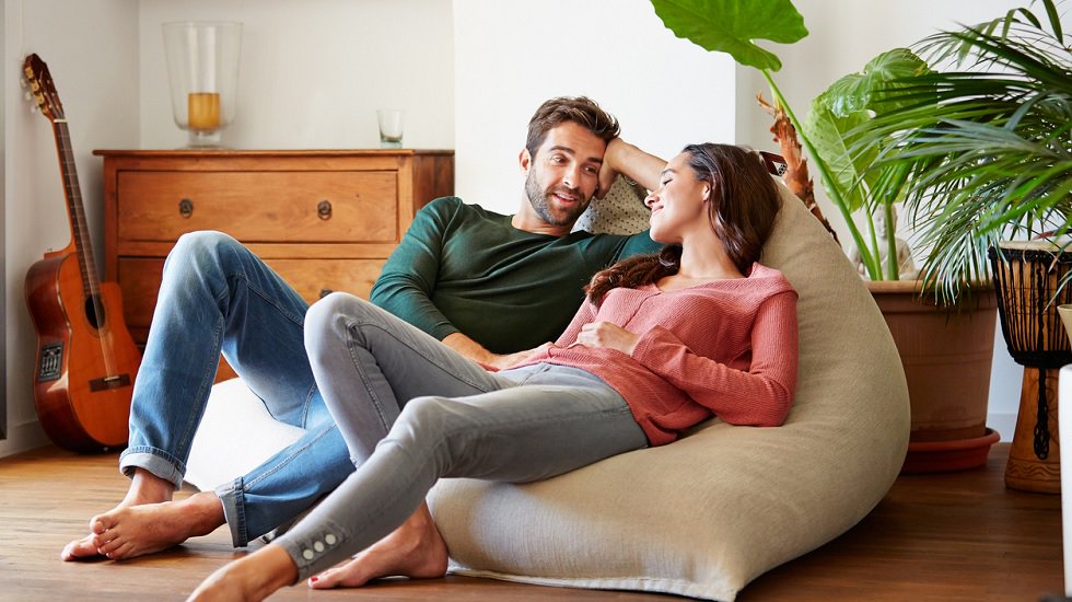 fotocasa's tweet photo. Baja la participación de los jóvenes en el mercado inmobiliario https://t.co/TGq40UBYXs #Felizdomingo https://t.co/p0yRqi5WF0