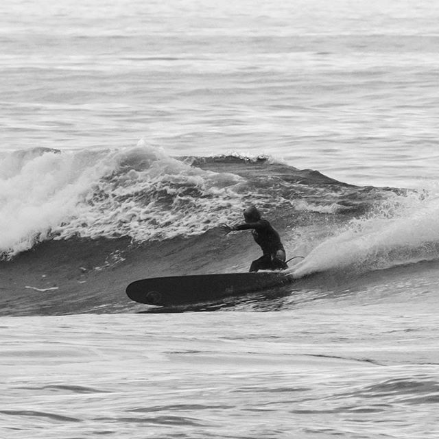 JacoKleijwegtP's tweet photo. Love these longboard turns!
Surfer unknown in Guéthary.
.
.
.
#guethary #surf #surfing #surfer #surfmag #surfart #surfers #surfphotography #surfbeach #surfculture #surfaddict #surfcheck #surfspot #surftrip #surfislife #nikon #sportsphotography #sportsart… https://t.co/Q0XWOYaPV9 https://t.co/lVIGklbdqn