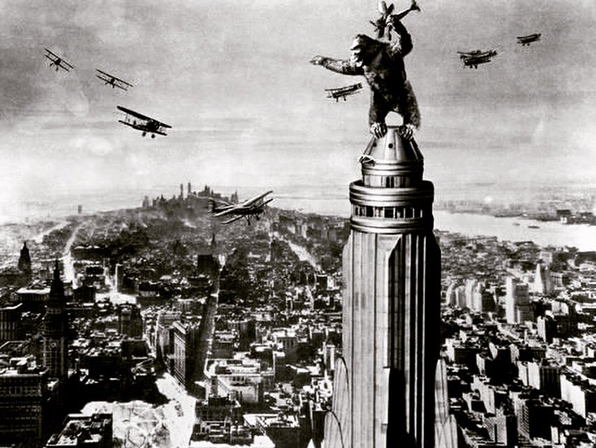 NitrateStock's tweet photo. #NowPassingOutTo the Eighth Wonder of the World. On the very streaming service that counts as the Ninth. Thank you @FilmStruck. These last weeks will be bittersweet indeed, but I will be with you to the end, standing alongside atop the tower. My thanks. https://t.co/fZEyAHBs1D