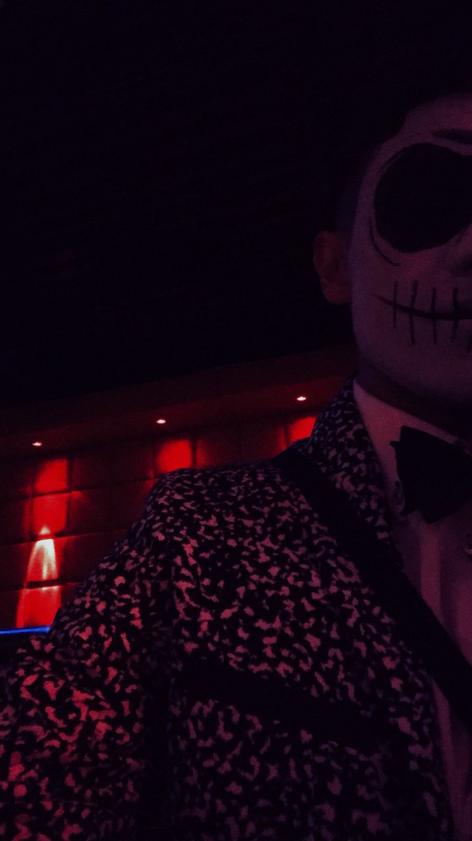 brian_villan's tweet photo. Twitter saw it first. Happy Halloween. 💀 #Apocalypse @MillerLiteGuam https://t.co/xxS727OxzQ