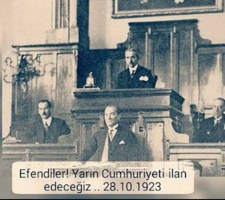 Ey yükselen yeni nesil! İstikbal sizsiniz. Cumhuriyeti biz kurduk, onu yükseltecek ve yaşatacak sizsiniz. 
Gazi Mustafa Kemal Atatürk