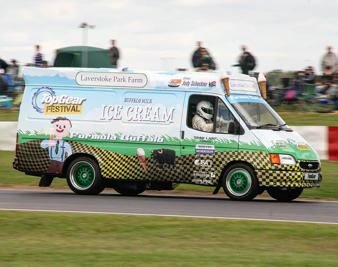 Transit Center Twitter: "[World's Fastest Ice Cream Van] Ford Transit powered by a 750bhp Jaguar XJ220 engine. Driven by Justin Law, Snetterton, August 2011. #TBT #FordTransit #TopGear https://t.co/iY6XGRKd5r" / Twitter