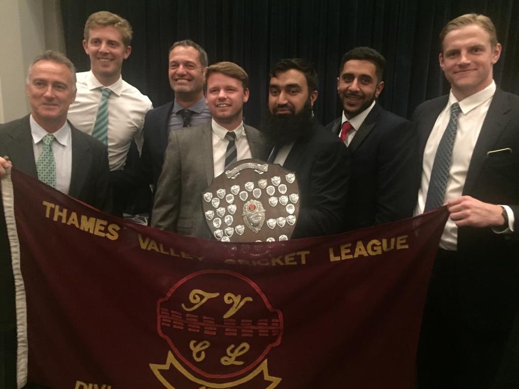 CookhamDeanCC's tweet photo. A great evening at the @SecTVCL dinner on Friday night with Graeme Thorpe, celebrating our league win. Looking forward to the challenge ahead next season! https://t.co/tRZSI7PdwL
