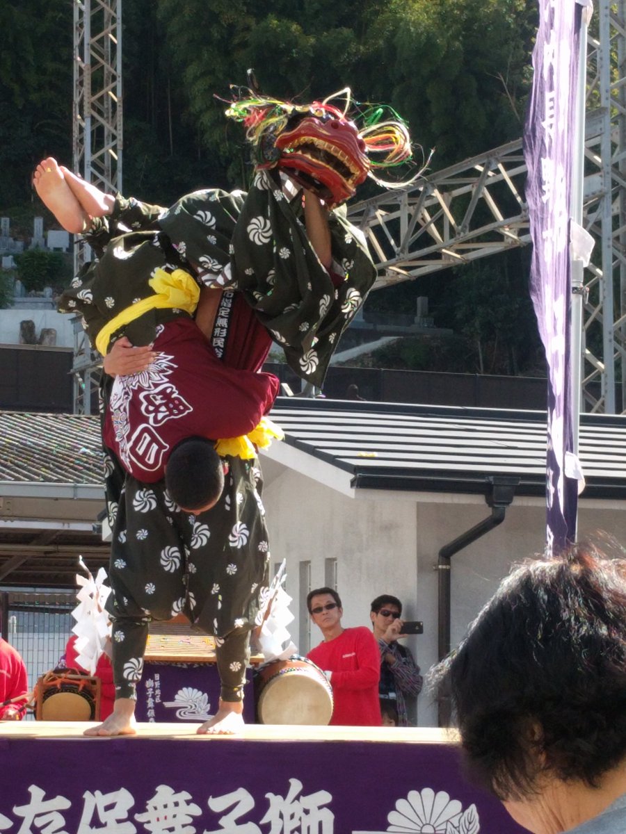 浦山のぶゆき على تويتر 高野街道まつり 楽しみにしていた高野街道まつり 数百年の伝統がある日野獅子舞 あり Nhk大河ドラマ誘致を目指した楠公ダンボール子ども甲冑武者行列など と大変にぎわいました 手作りの鎧はダンボールから作成し 子ども達の鎧もなかなか
