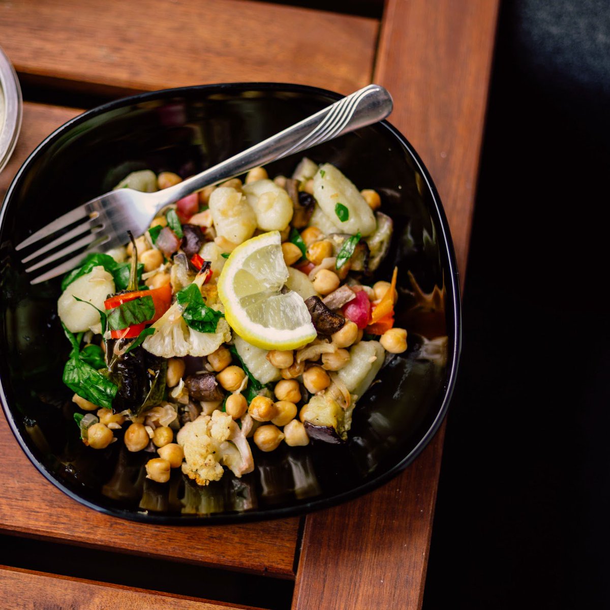 aesthetic_sci's tweet photo. “Let’s pay the farmer, not the pharmacist.” - Paul Coletta
Encouraging you to plan a #healthy menu this week.
#BodyLight #healthybeautyph #heathybody https://t.co/P8r3vmfoA7