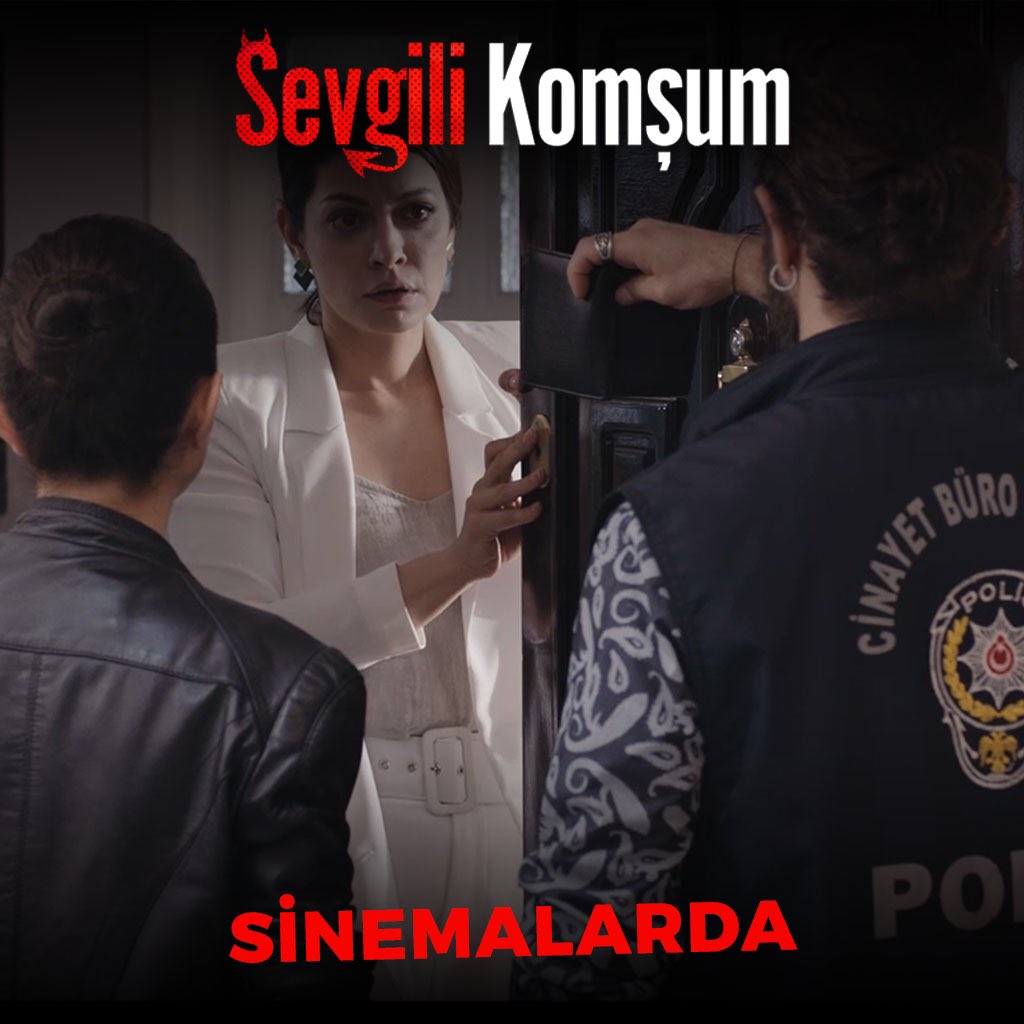 TnYapim's tweet photo. Eyvah polis! 👮‍♂️👮🏻‍♀️Heyecan dolu
#SevgiliKomşum sinemalarda! 
#SelinŞekerci #SezinAkbaşoğulları #SelimBayraktar #EmreAltuğ #ErkanCan #SerapMatyaş #OzanBilen #AyşenGruda #TanerElhan #OnurÜnlü https://t.co/KXaUHpXPyD