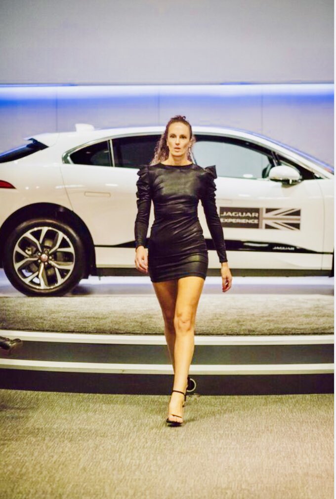 fionahmodel's tweet photo. Birmingham Fashion Festival @nathalie_vogtlin collection @jaguarexperience https://t.co/uCYVM7X1iE