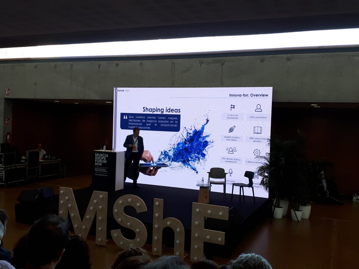 En #MurciaShopsForum realmente un evento para no perderse. #avanzandoenretail #talentoespañol #ideasenlofisico <a href="/Studio17_Retail/">STUDIO 17</a> trabajamos en el #diseñoretail