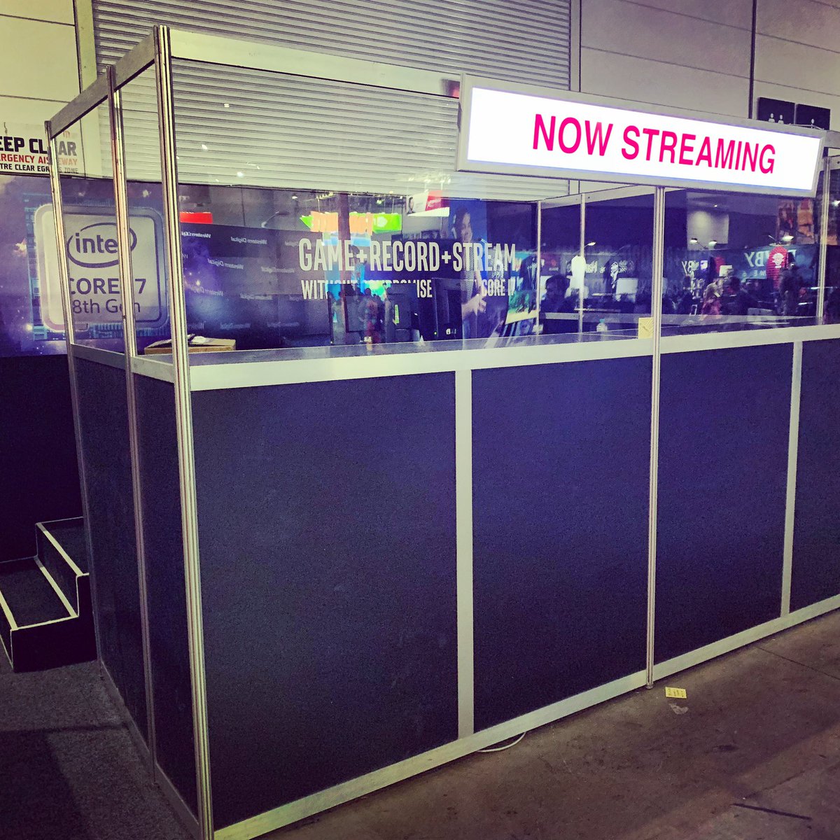 thegeekgg's tweet photo. Thank you @Intelanz for bringing me to @PAXAus and letting me stream from these cute little booths! Cool to see you guys had tech at so many stands this year! 👏🏼#bestinthebusiness
#paxaus #intelgaming #intelatPAX #intelguest https://t.co/Kzer9GVjxI