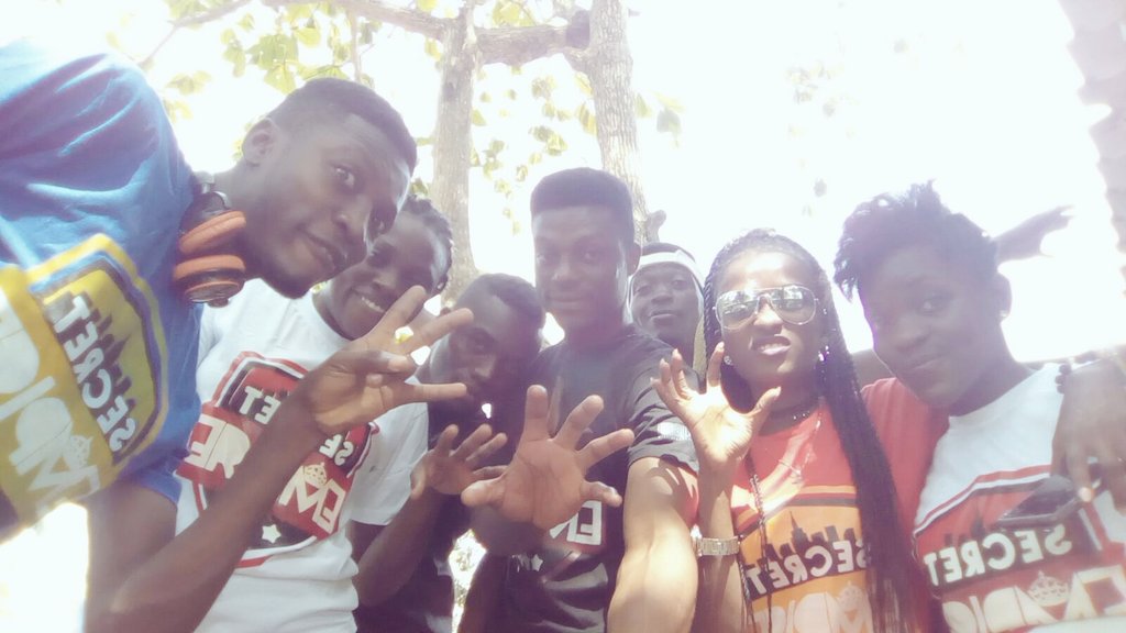 GAfetsi's tweet photo. #SecretEmpire
#TouchingLife
#CharityOutreach
#AYSDGs
SDG goal 10; Reduced Inequalities https://t.co/NP2NvbQF2l