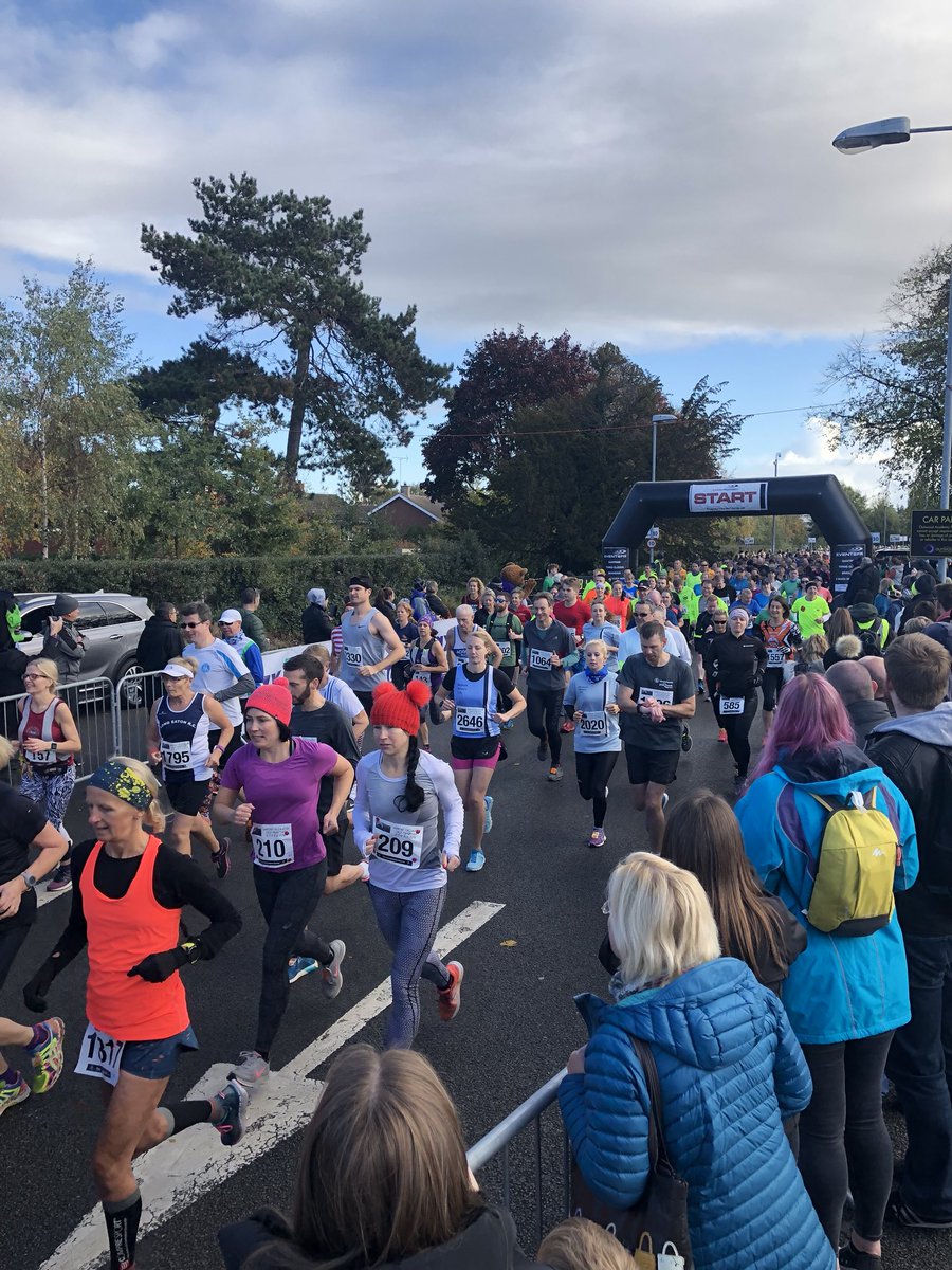 Sockmine's tweet photo. And they are off!
Good luck to everyone running the Worksop Half Marathon this morning
Some fantastic Halloween Outfits on display too 🎃 👻
#StepUpYourPerformance https://t.co/fsReLw8nYu