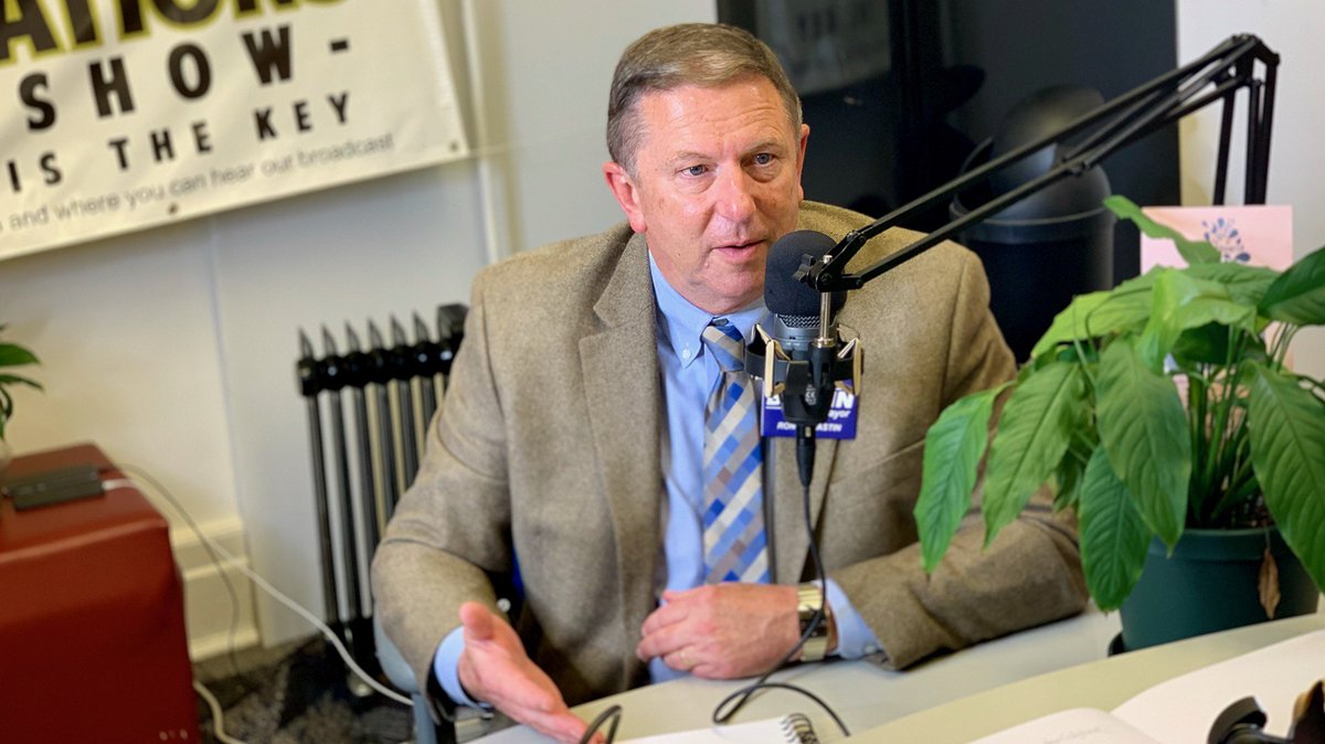 Sun, Oct. 28 - Mayoral Candidate Ronnie Bastin answers questions from our hosts abt diversity of staff, plans for workforce development and how he'd work to keep Black professionals from leaving town. 7a on 107.9FM and 7p on  91.3FM. vimeo.com/297521928