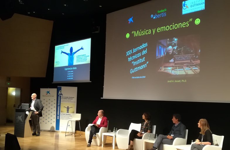 CaixaResearchCA's tweet photo. El nivell educatiu i el tipus d’ocupació s’han relacionat amb la probabilitat de desenvolupar demència. Llegeix el post del #blogCaixaCiència sobre les #JTGuttmann2018 i la trobada de voluntaris @BBHI_cat 👉 https://t.co/Th9Q7oCQ4c

Cc @IGuttmann https://t.co/nLxa2w3Mpd
