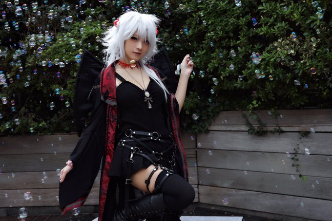 Twitterのコスプレ画像15