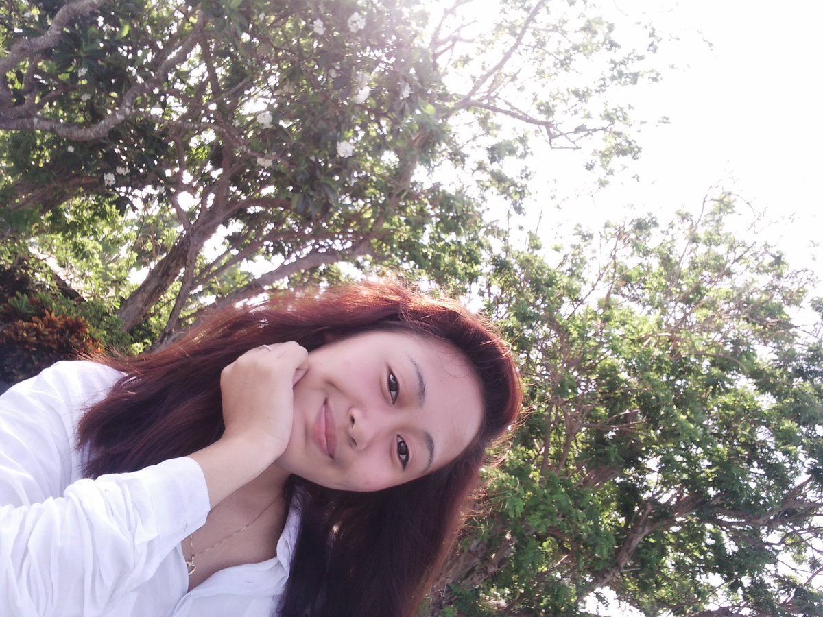 kneecooole_'s tweet image. Overnight ❤️ 
Lakas loob lumabas ng walang makeup HAHA EWW 🙈😂☺️
#SB2018 🍻