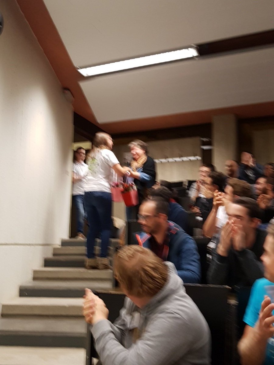 englebertv's tweet photo. Bravo babette #cslabshack https://t.co/UFhZApjGzJ
