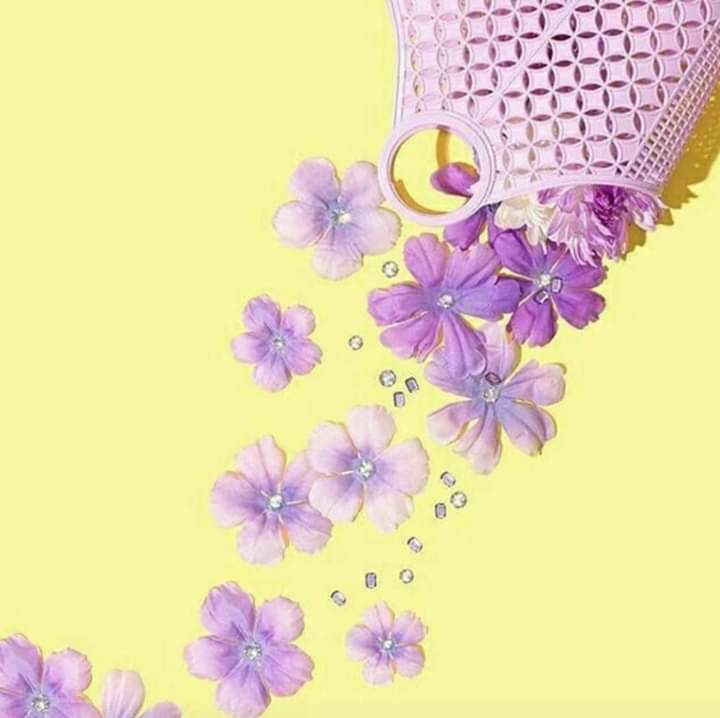 AlfazariAlfaza2's tweet photo. إنما الناس بحار فلا تحكم على أعماقهم وانت لا ترى👀الا شواطئهم🌷 https://t.co/amHynjTgE0