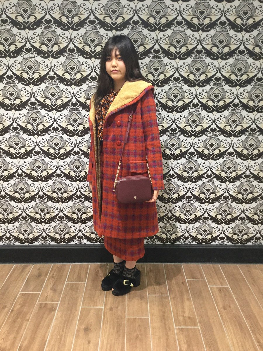 ANNA SUI (Japan) on Twitter: "【ANNA SUI MAG更新！】 SHOP STAFF RECOMMEND