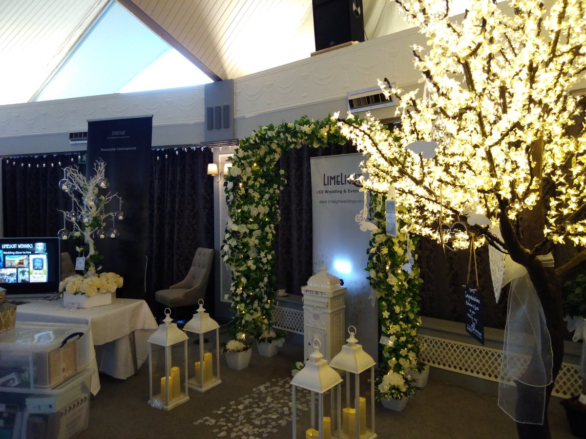 Setting up ready for a beautiful day up at Atholl Palace Hotel Wedding Fair today and we're here to help you to create your perfect wedding day 💕 Pop in and say hello! We're here from 12 noon ' til 4pm and the Wedding Fair is free entry xxx 💋 #weddingtrees #weddingday