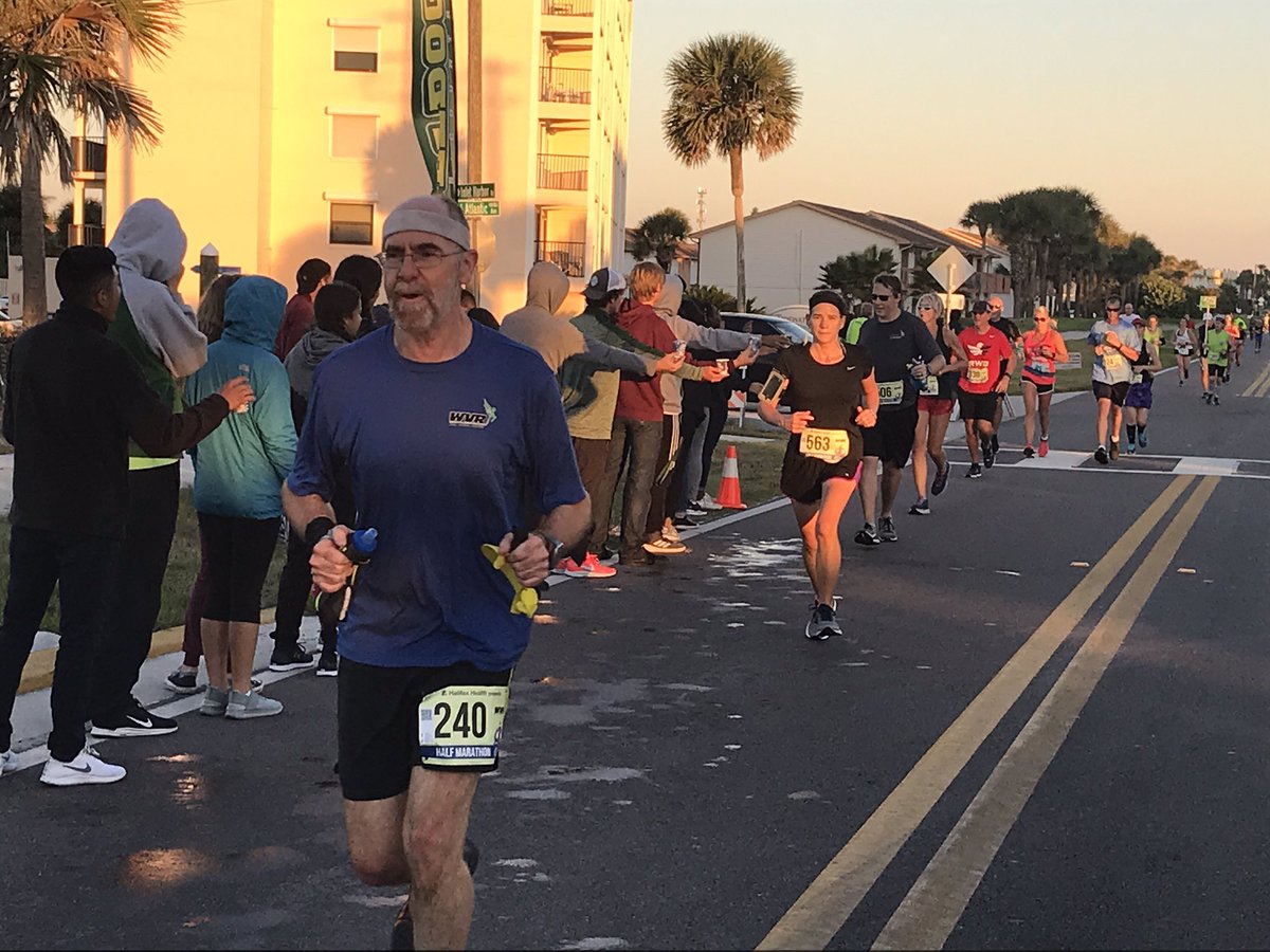 DelandXC's tweet photo. DeLand Bulldogs at the Lighthouse Loop Half Marathon! #WeAreDeLand #LighthouseLoop @delandbulldogs @DeLandAthletics @MelissaLynCarr https://t.co/RyufFemhuY