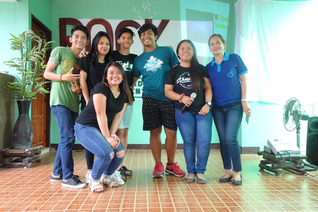 _melquita's tweet photo. "Story of my life, searching for the right but fordigsm for da mi.. ๐ถ" Hahahaha
#ROCKTraining
#KidsForChristforLife
#KFCSarGen https://t.co/MKMfFhnaCr