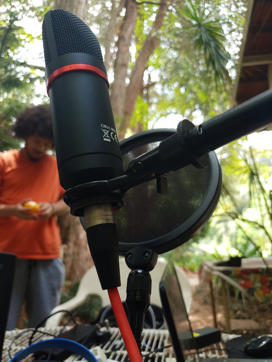 SoulInc3's tweet image. #SundayVibes - "reach for the starts, but keep your feet on the ground." THE HAPPING!!! Time, is the essence. #SoulInc #presentMoment #NowIsAllYouHave #treesAndTruth #powerfulMovemnt #031 #Durban #workWorkWorkWork