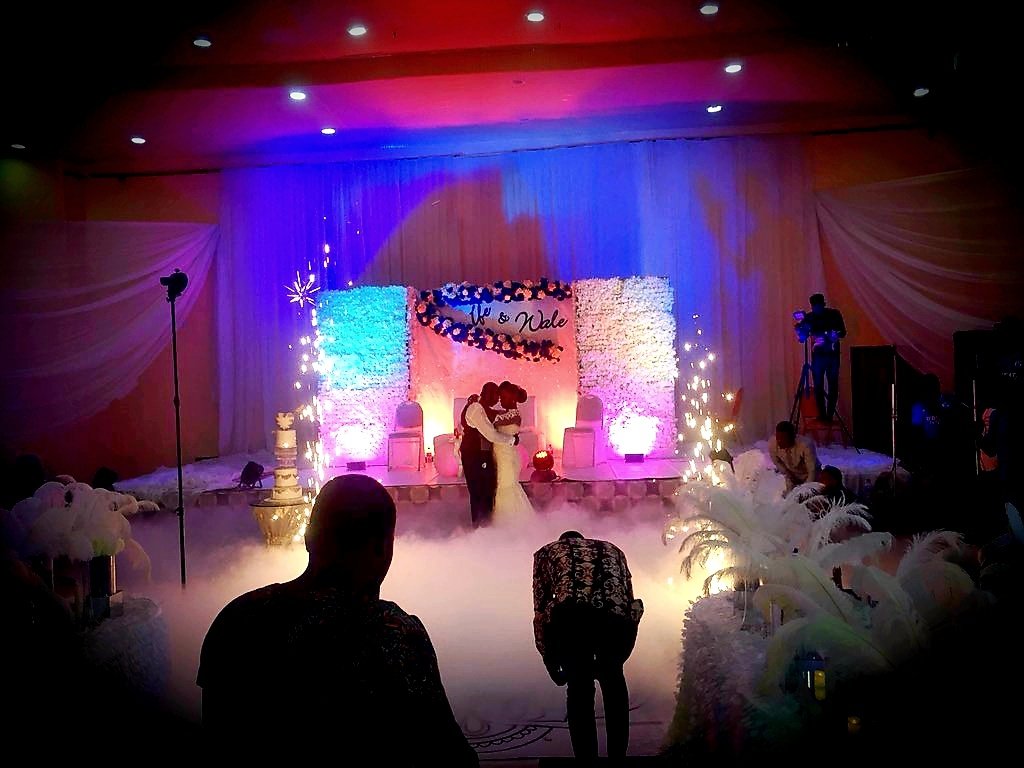 famuyideolawale's tweet photo. Happy married life @MizMystique, God bless your home. Your husband is such a lucky man. #WI2018 https://t.co/Jg0yZS5Hg2