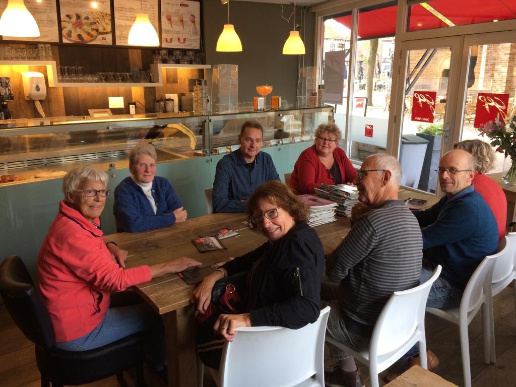 BCJump85's tweet image. Meer bridgeplezier met het rondje om de kerk