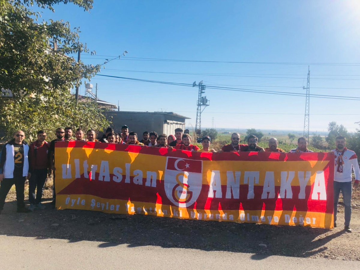 Öyle Şeyler Yaşattın Ki Uğrunda Ölmeye Değer! 
#uAAntakya 
<a href="/uAYurtici/">ultrAslan Yurtiçi</a> 
#Geliyoruz