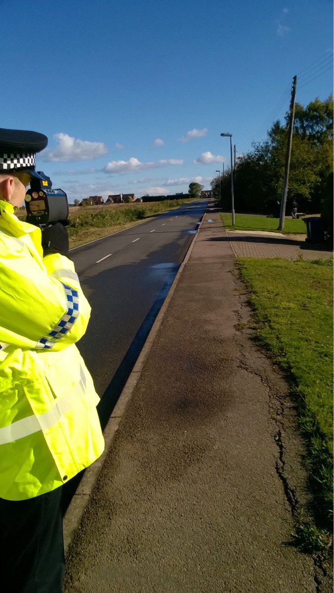 FenCops's tweet photo. SUNDAY SPEED CHECKS
Today we carried out further speed checks in Whittlesey and Turves. We have received a really positive response so far and will continue with regular checks.
We will be carrying out foot patrols in Whittlesey this afternoon. #PC489 #PC312 #FenlandNPT https://t.co/1Dji3ytWcO