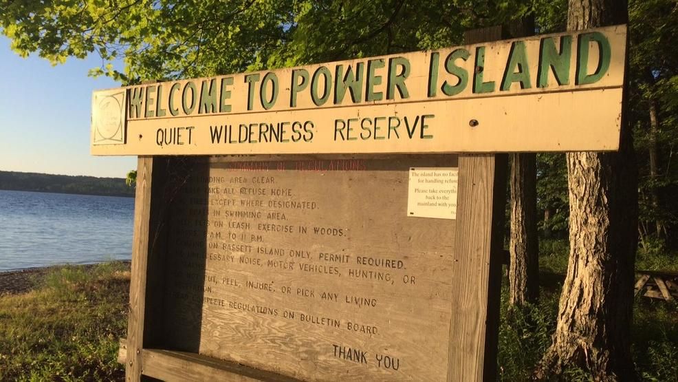 votepowersgtcc's tweet photo. Great initiative to bring #bowhunting to Power Island to control the deer population. This is the best way to protect other wildlife and plant life on the island for years to come: https://t.co/ed6fUgagiX #votepowers #traversecity #tcmi #northernmichigan https://t.co/VhP4GI05Rz