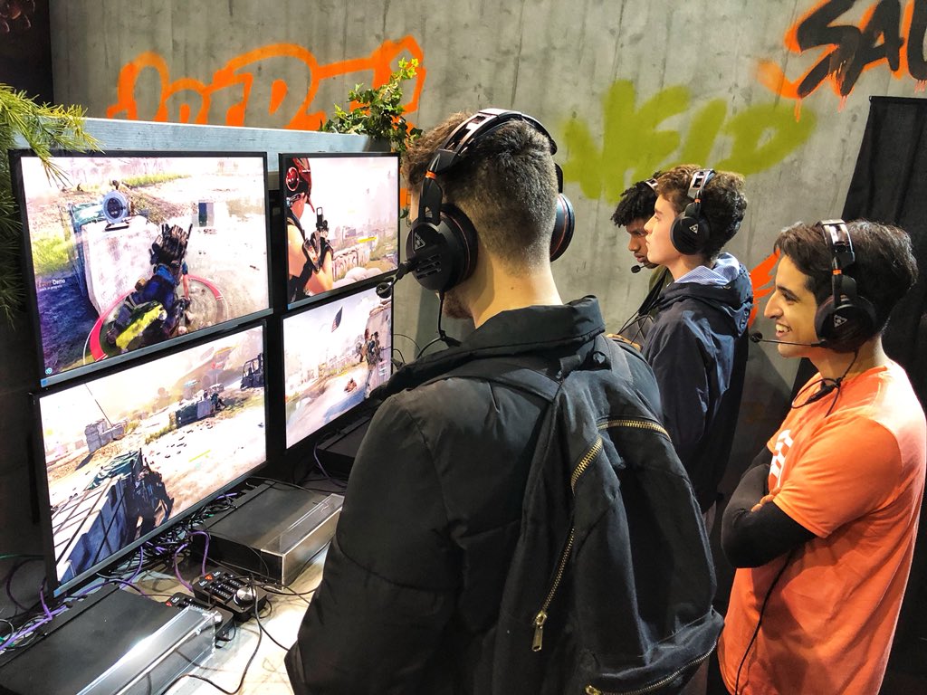 UbisoftFR's tweet photo. Cette année encore nous avons la chance d'être en partenariat avec @SamsungFR pour vous proposer des expériences de jeu toujours plus immersives ! #UbiPGW https://t.co/pHJlijXaGm