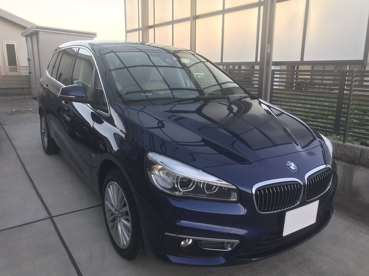 みかみ ひろつぐ 納車されたやつサイズ感や見切りはプレマシーと似ているけど乗り心地はだいぶ違う グランツアラー