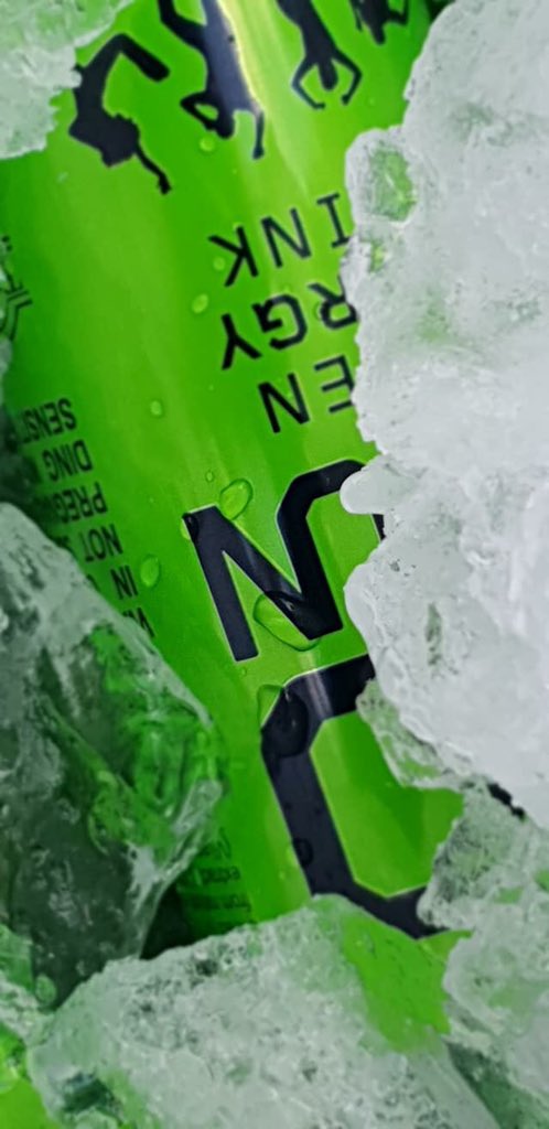 goandfunsa's tweet photo. Up and about on a hot Boksburg afternoon, we’re at Sunward Park Freshstop, serving chilled doses of #NaturalPower and making sure that everyone gets a dose of this beverage with an #AmazinglyGoodTaste https://t.co/gOQbTPhRMs