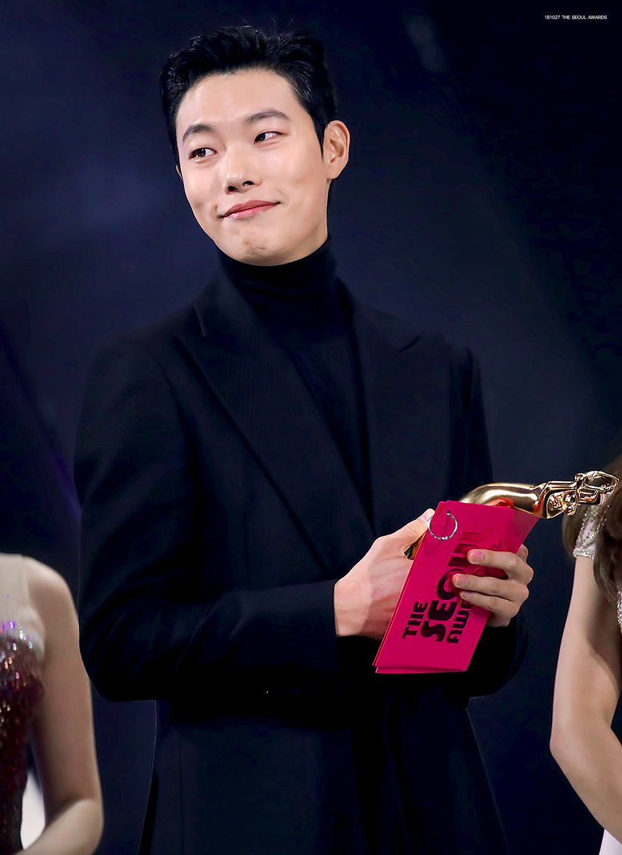 181027 THE SEOUL AWARDS #류준열
bit.ly/2RhBAkw bit.ly/2Pwc5yC
bit.ly/2qgs19W