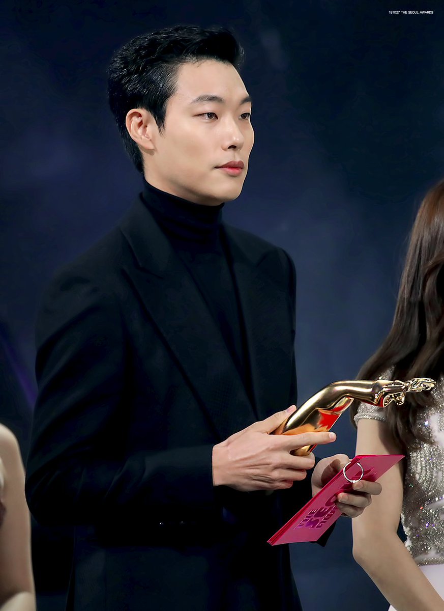 181027 THE SEOUL AWARDS #류준열
bit.ly/2Awb6WZ bit.ly/2Rnf6il