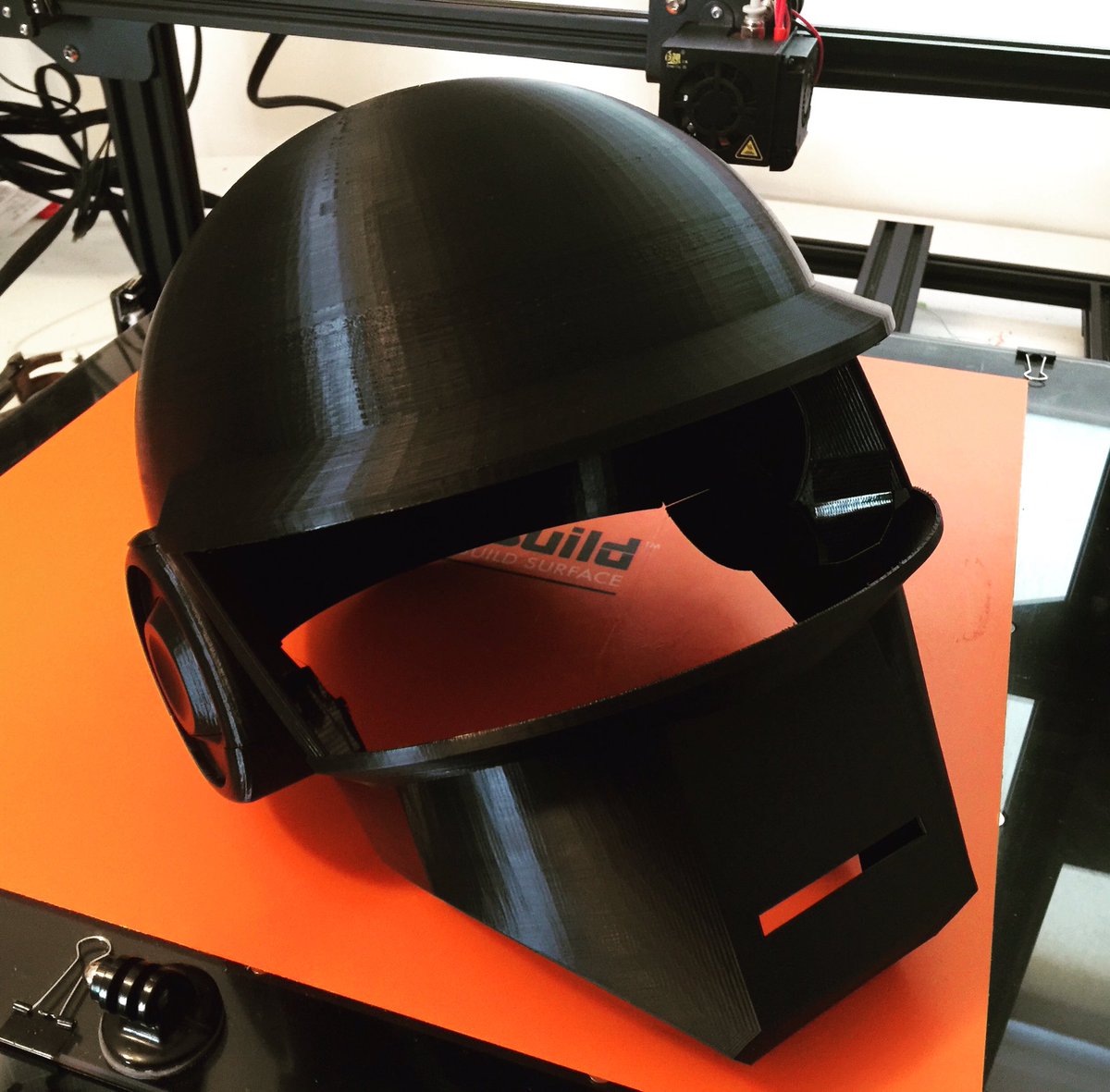 1manscan's tweet photo. #3Dprinted #DaftPunk lid. #3Dprinting #crealitycr10 #lokbuild #thingyverse. https://t.co/gYN3CoycF5