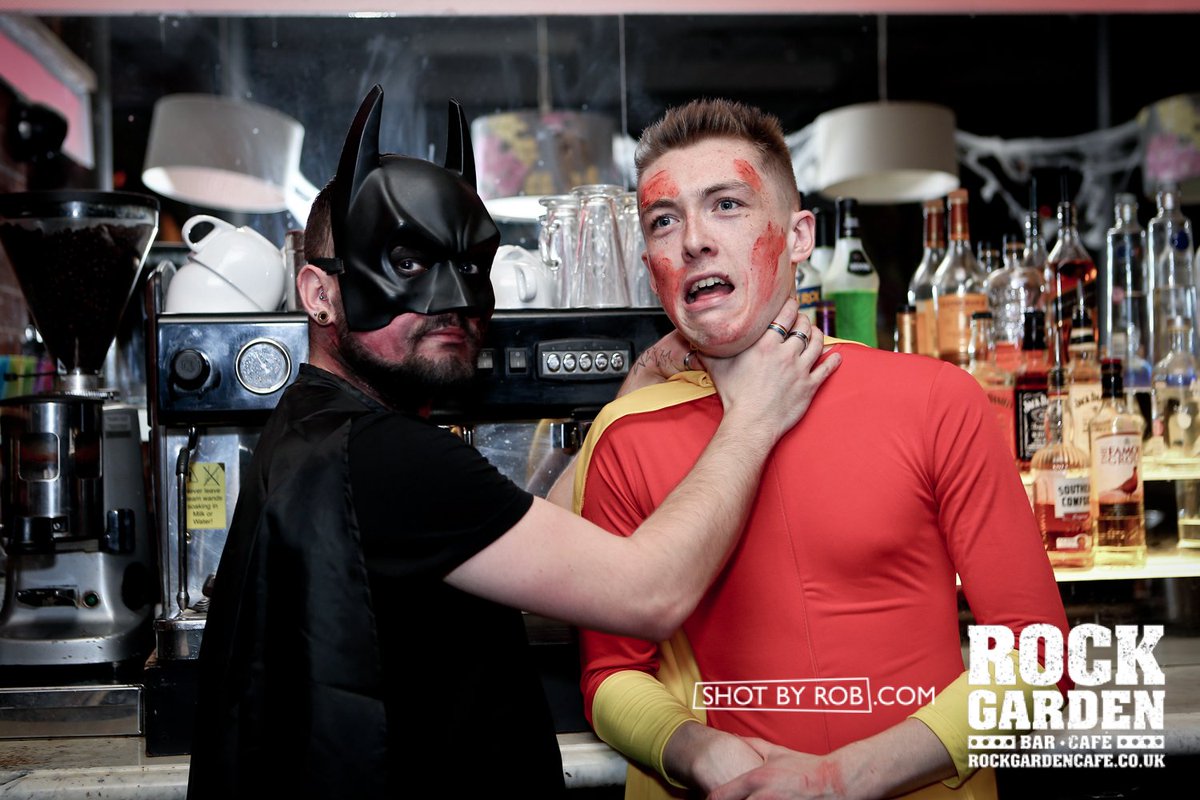 Were you celebrating #Halloween in <a href="/rockgardentq/">Rock Garden Torquay</a> last night?

Find the photos at shotbyrob.com/shop

#livemusic #Torquay #shotbyrob