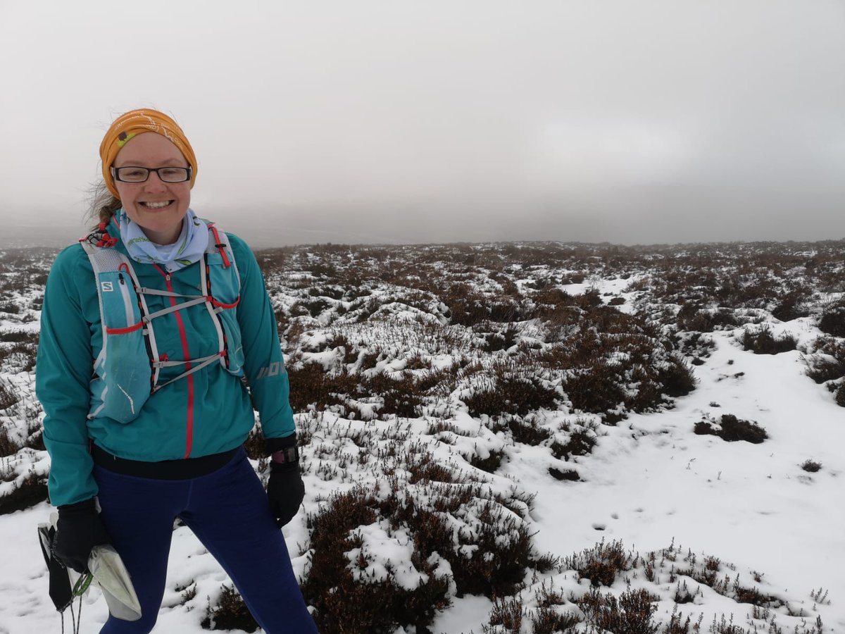 mrsshanksi's tweet photo. Last long run before #glenogleultra &amp; 1st snowy run of the season #peterhill #feughside with @_shanksi_ @JohnRitchie227 #extrahour https://t.co/or1JuaUxsP