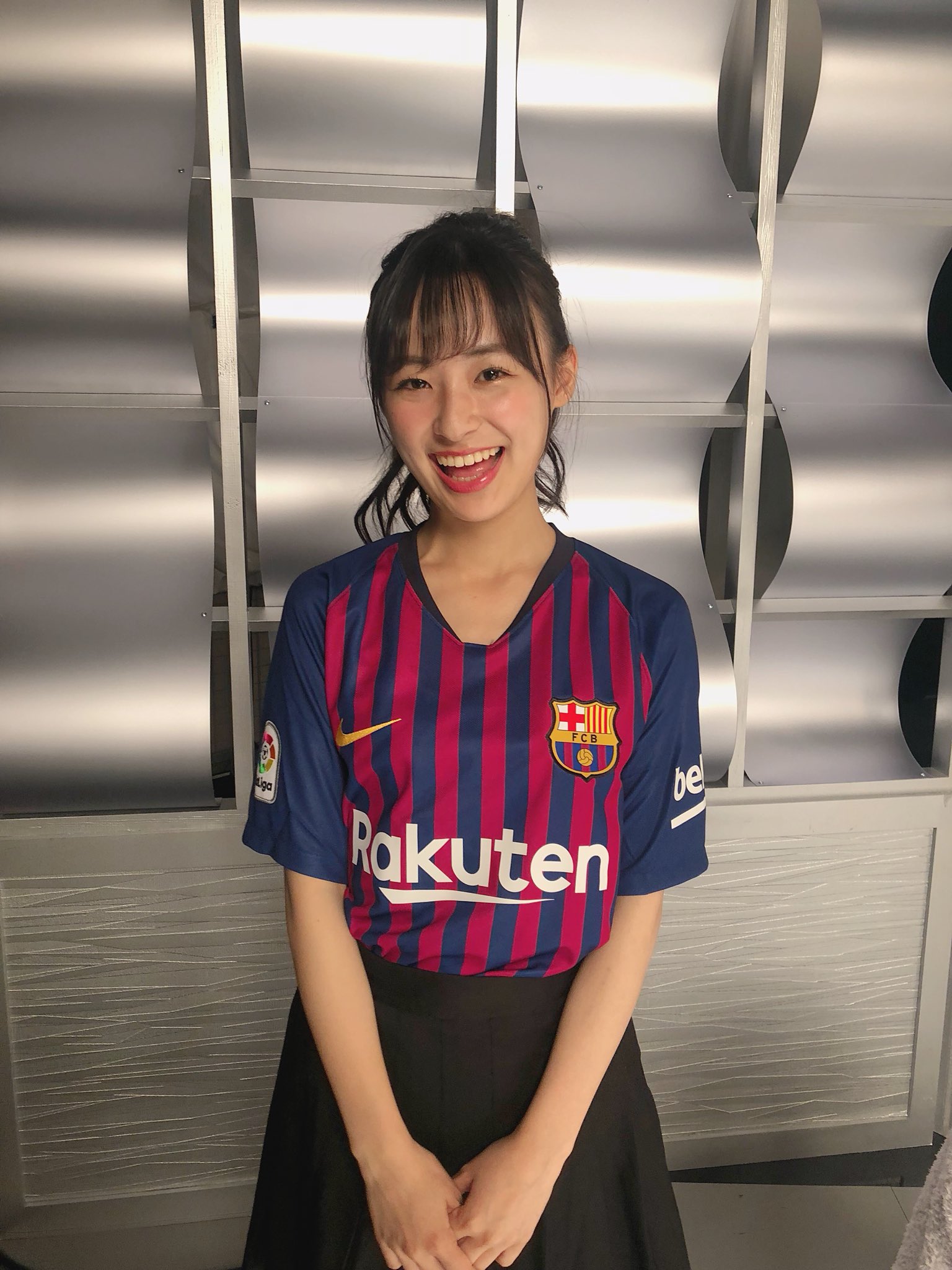 鈴木美羽 伝統の一戦 クラシコ バルセロナvsレアル マドリードは 本日24時15分からです なんと 7億人の方が視聴予定だそうです Wowowから みんなで一緒に応援しましょう T Co Haytmyettc Twitter 鈴木美羽 伝統の一戦 クラシコ バルセロナvsレアル マドリードは 本日24時15分からです なんと 7億人の方が視聴予定だそうです Wowowから みんなで一緒に応援しましょう T Co Haytmyettc Twitter